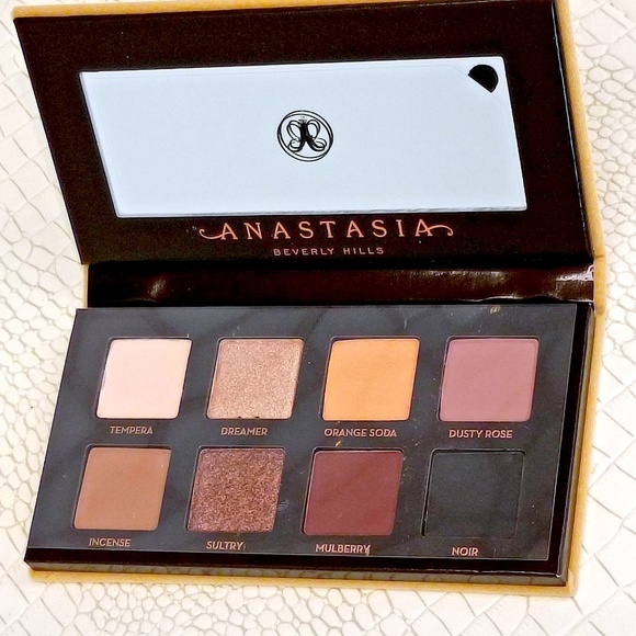 Anastasia Beverly Hills Mini Soft Glam II Eyeshadow Palette Brand New. - Picture 2 of 5